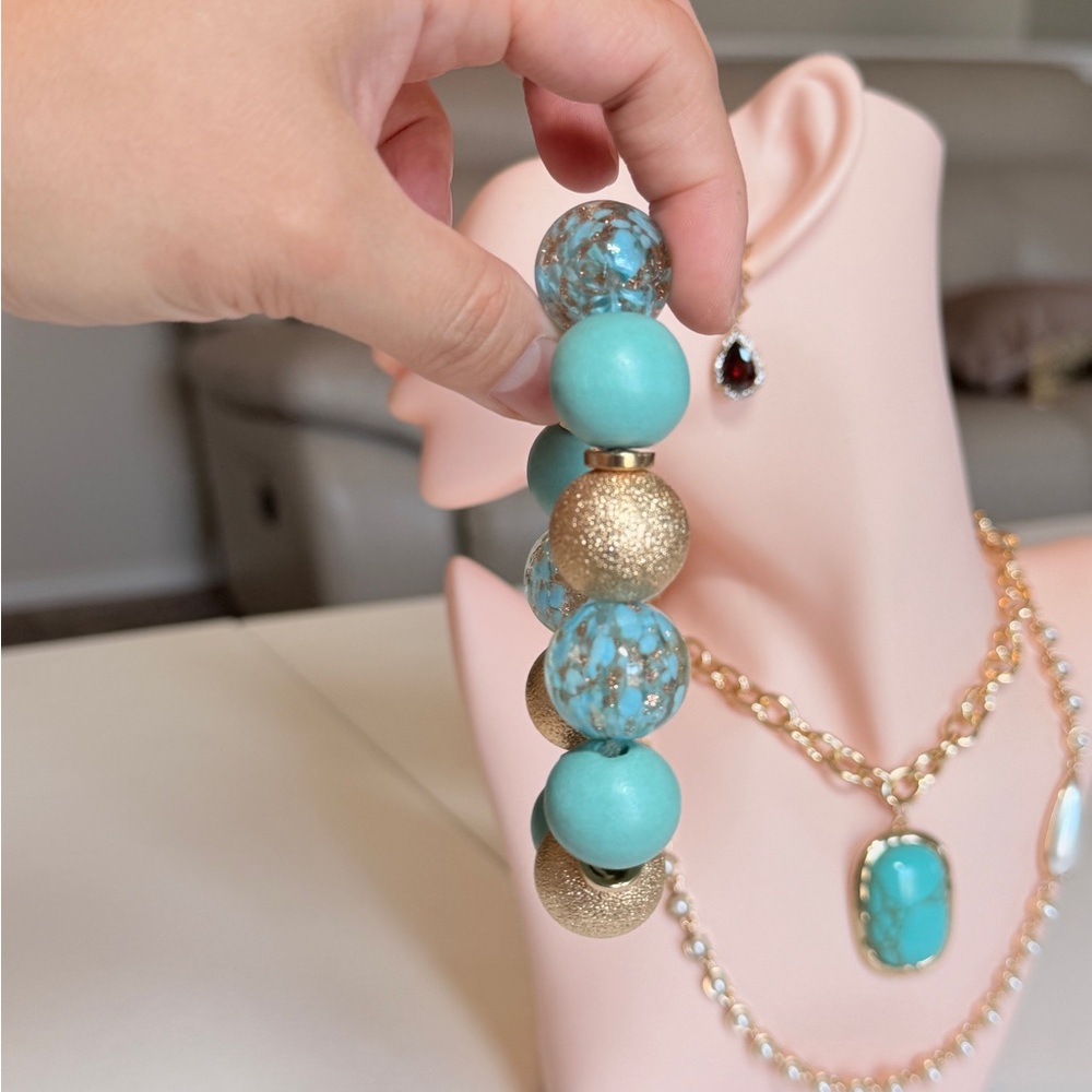 Turquoise & Gold Beaded Stretch Bracelet - Picture 8 of 8